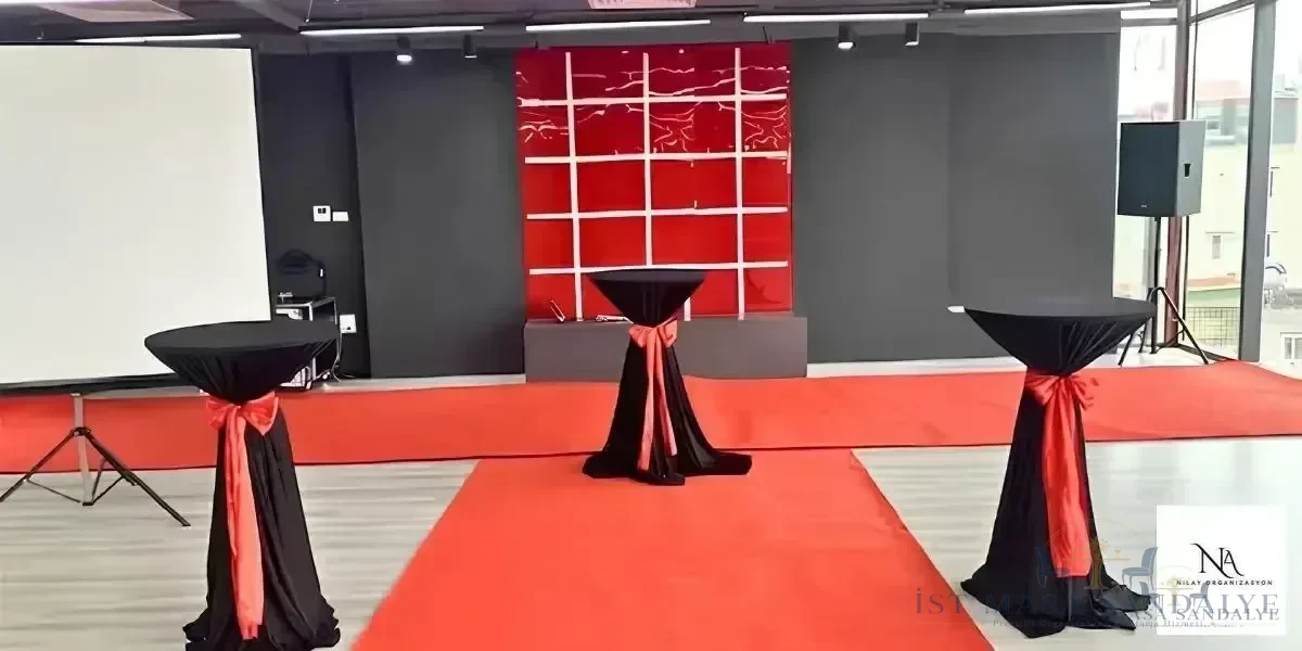 Kırmızı Halı Kiralama İstanbul kırmızı halı kurulum görseli