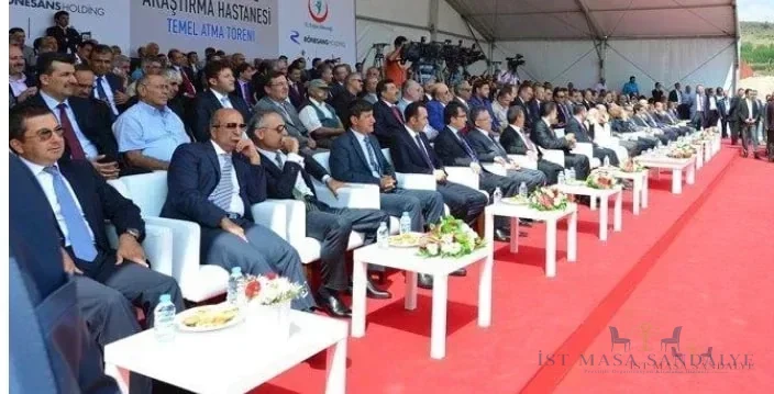 Kırmızı Halı Kiralama İstanbul kırmızı halı kurulum görseli