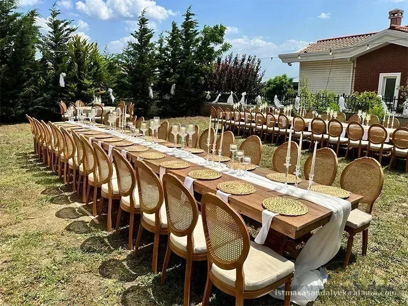 Başakşehir Masa Sandalye Kiralama İstanbul masa sandalye kurulum görseli